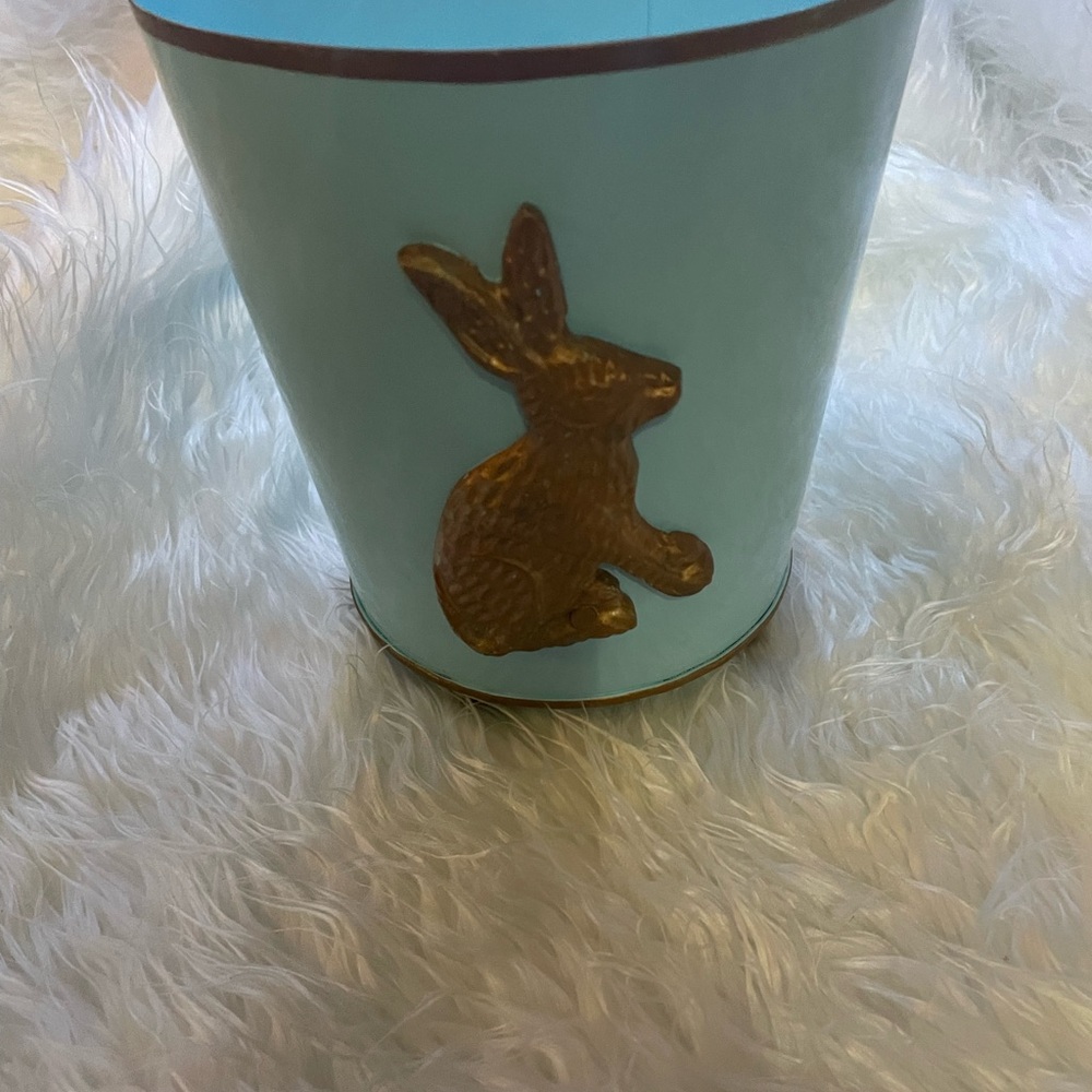 Regency Rabbit Cachet Pot Jay’s Studio